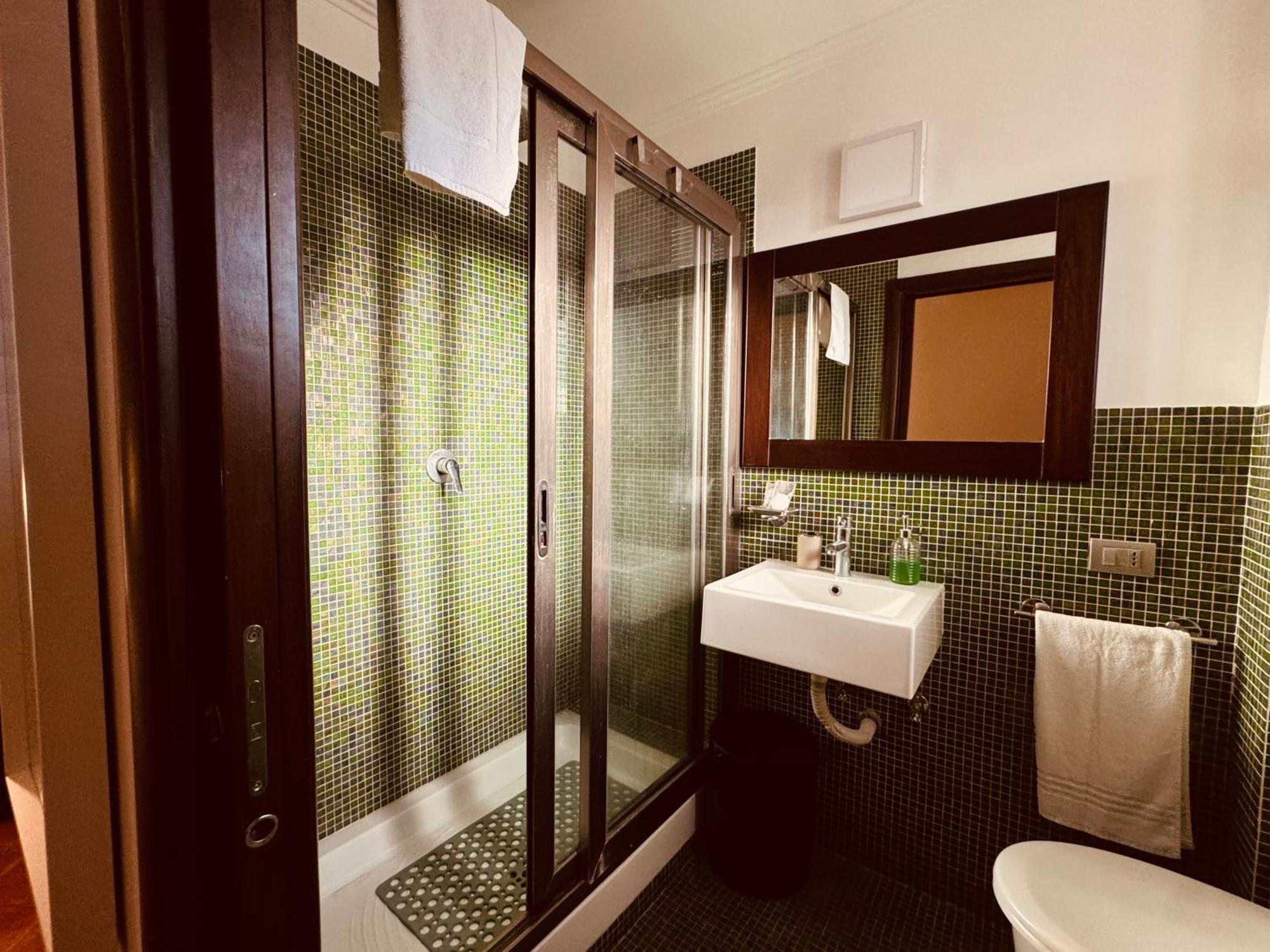 קטאניה Swim Apartment Fronte Mare מראה חיצוני תמונה